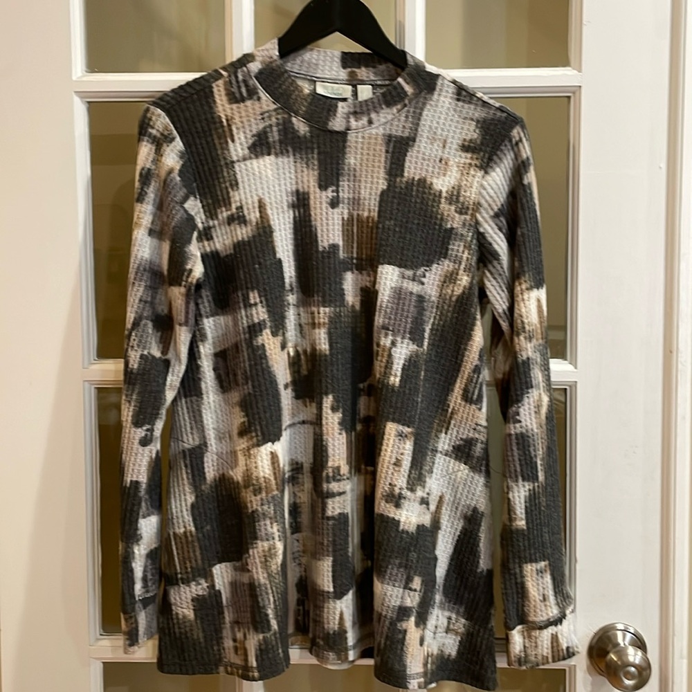 Logo Lounge Brown Print Waffle Mock Neck Long Sleeve Top Women SMALL Side Pocket
